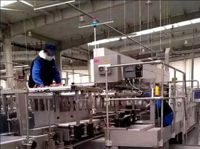 陜煤集團所屬企業(yè)全力生產(chǎn)和調(diào)配消毒液、洗手液等防疫物資